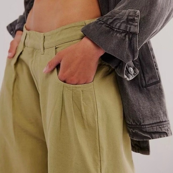 Free People Sweet Talk Chino Pants Size 4 NWOT green - Picture 3 of 12